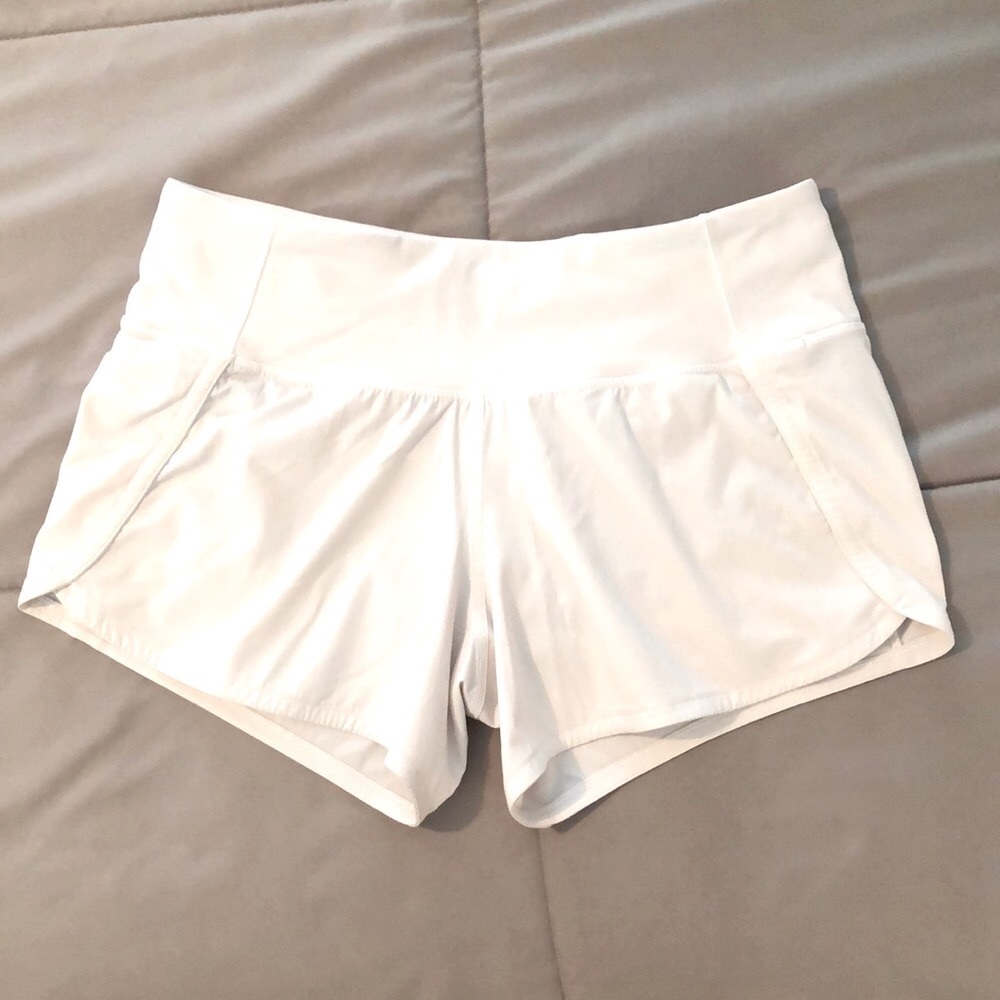 Lululemon Speed Up shorts